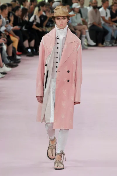 Look 21